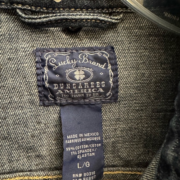 Women’s Distressed Lucky Brand Blue Denim Jacket with Gold Buttons Sz L - Picture 2 of 5